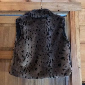 vintage valley Jackets & Coats - Fake fur vest vintage valley Jackets & Coats - Fake fur vest